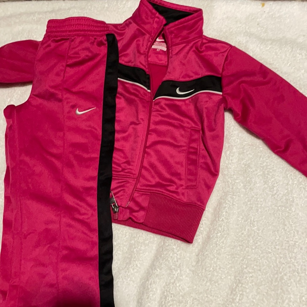 Nike 4t tracksuit